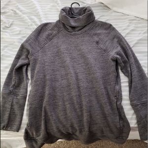 lululemon turtleneck sweatshirt